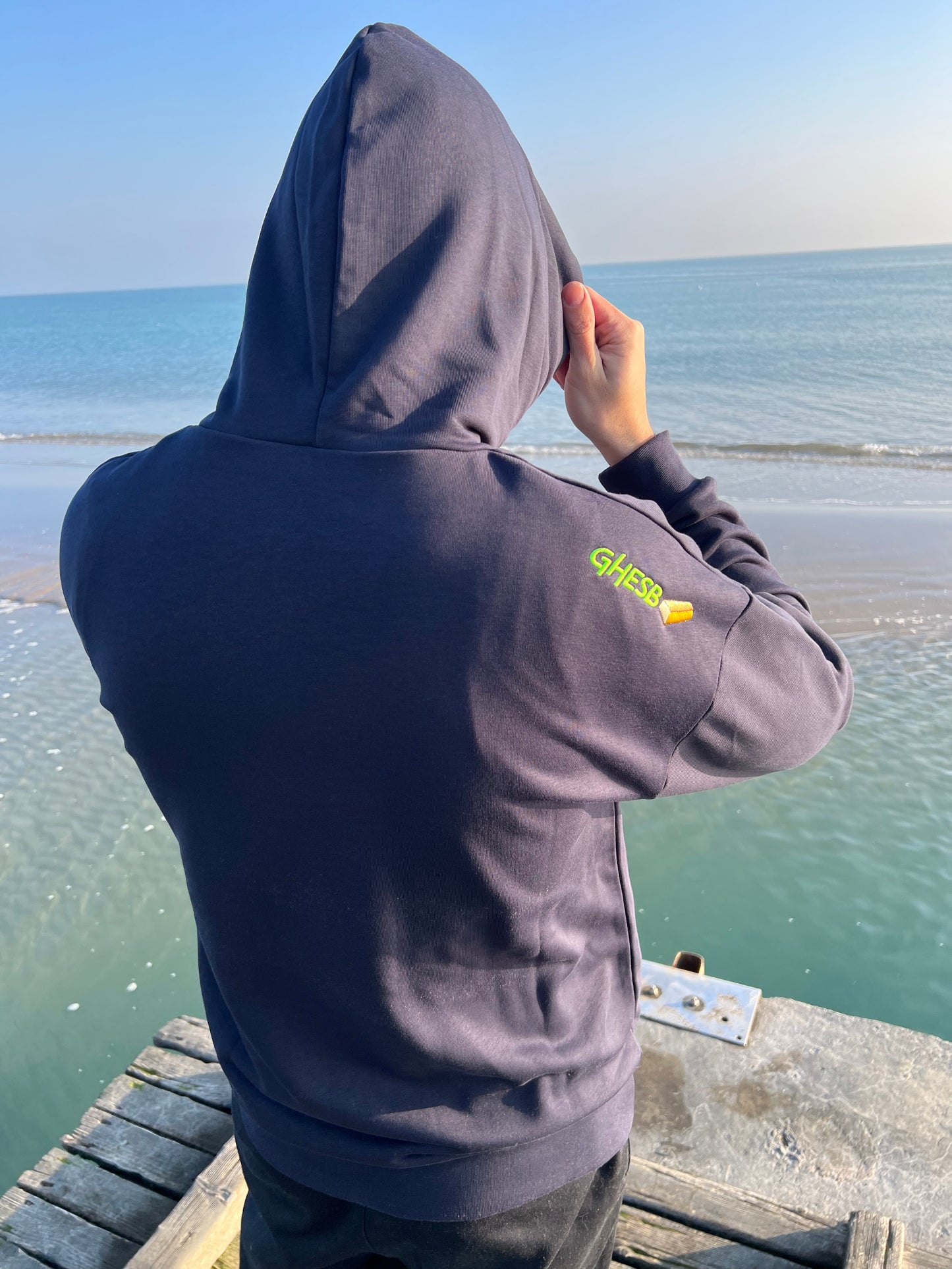 Felpa GHESB con cappuccio OVERSIZE
